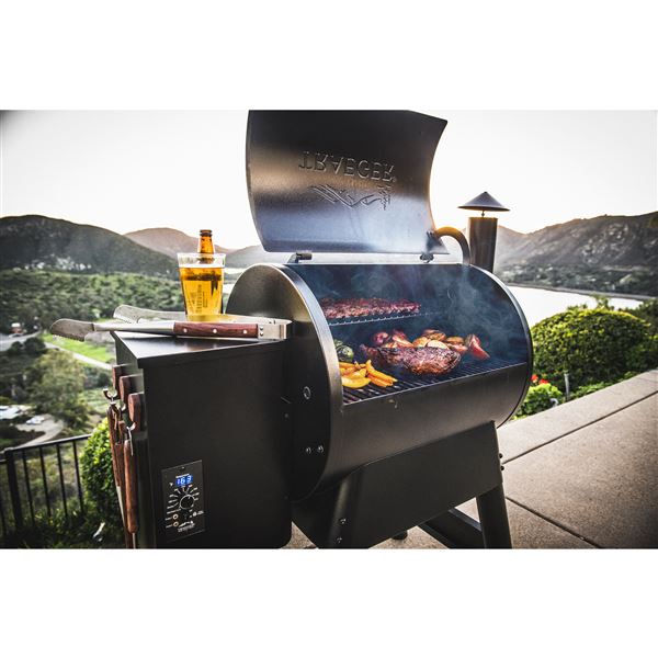 Peletový gril Traeger PRO 22