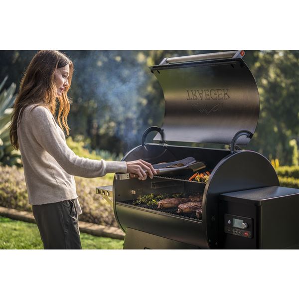 Peletový gril Traeger IRONWOOD 885 